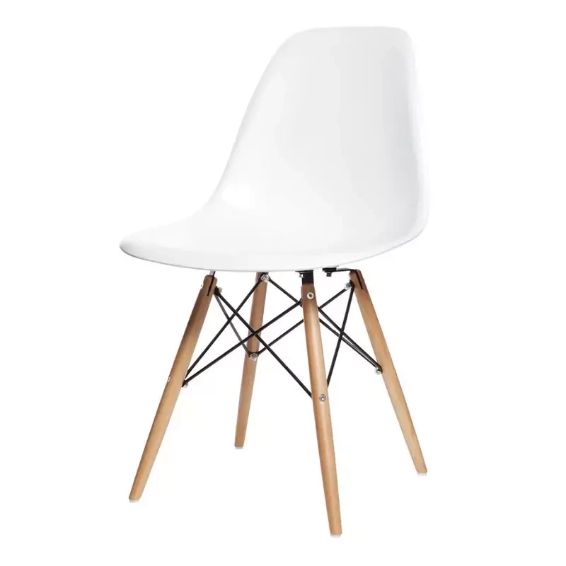 Hvit Stol: En Tidløs Elegance for Ditt Hjem